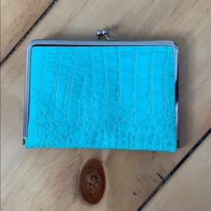 BLUE WALLET
